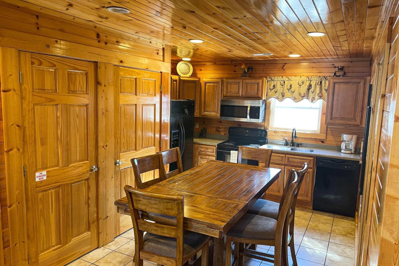 Black Bear Hideaway Cabin Gatlinburg Kültér fotó